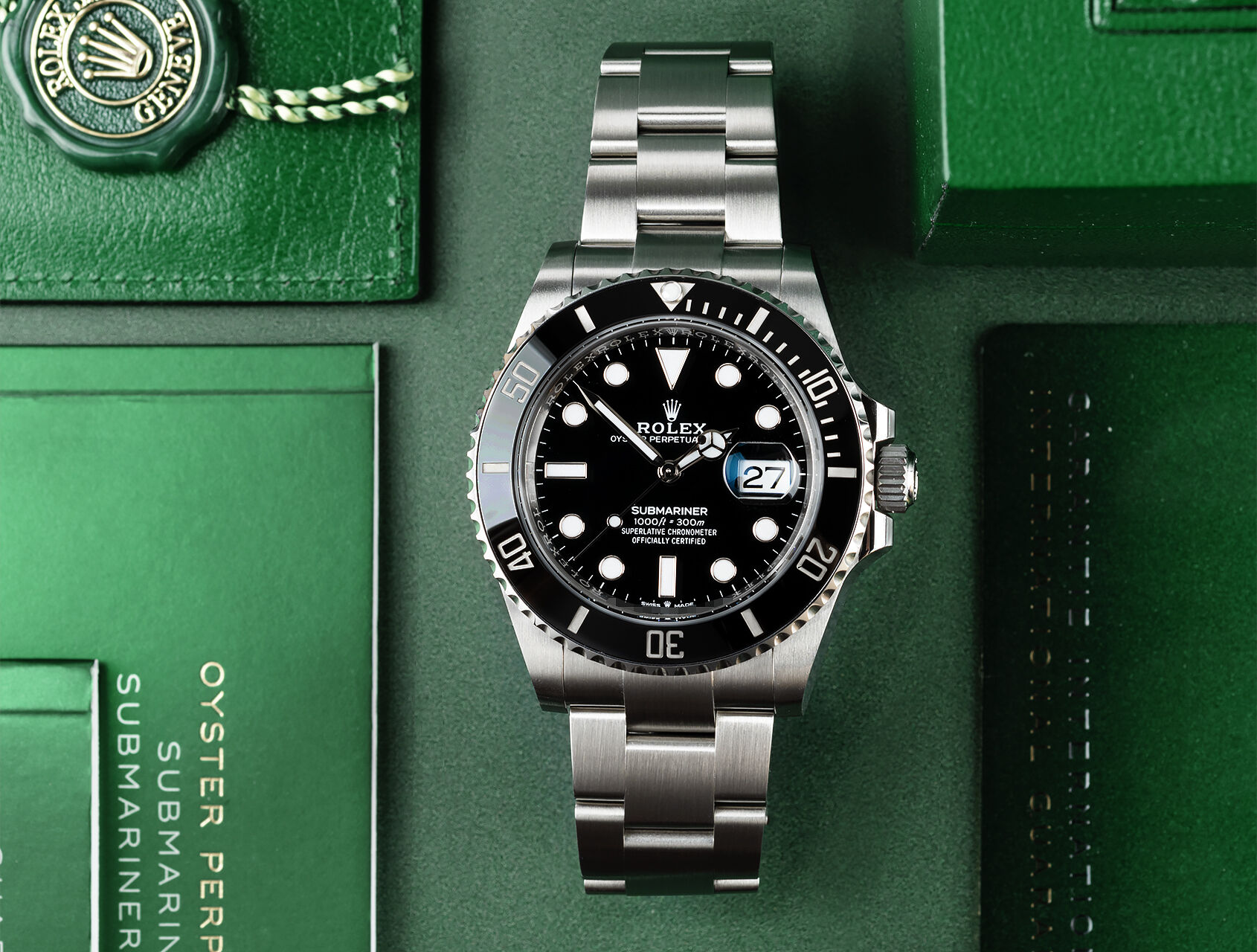 Rolex Submariner Date 126610LN مع العلبة والملحقات